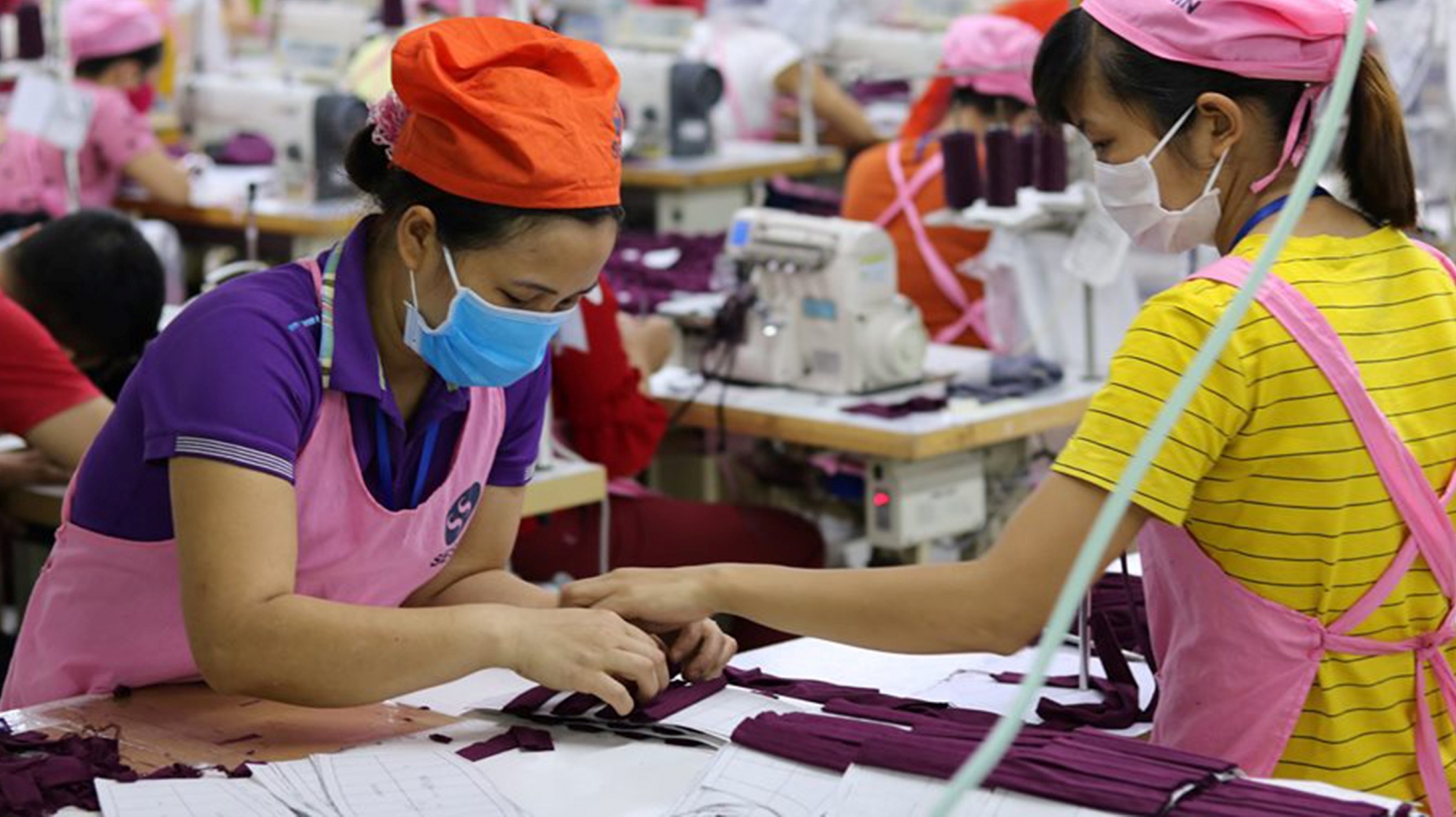 Gói hỗ trợ tiền thuê nhà cho công nhân: TP. HCM kiến nghị tháo gỡ 5 vướng mắc Gói hỗ trợ tiền thuê nhà cho công nhân: TP. HCM kiến nghị tháo gỡ 5 vướng mắc