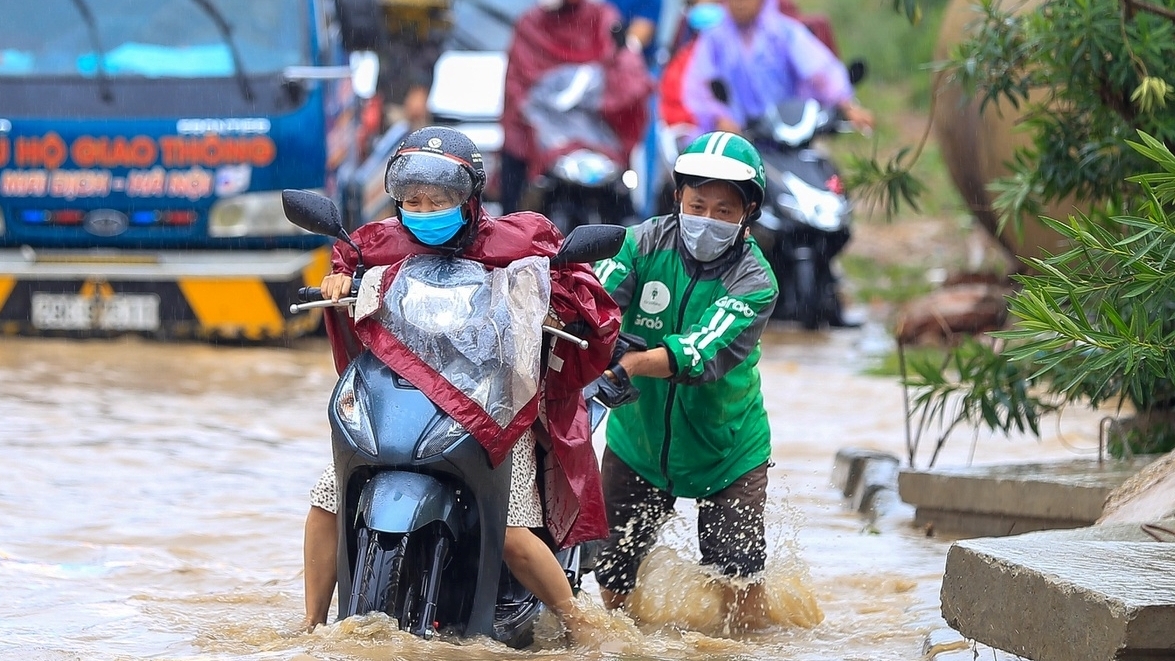 Ngập úng là do… ông trời?
