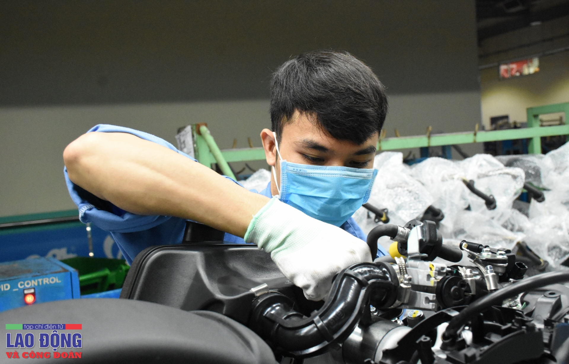 Chuyện công nhân - Kỳ 2: Tinh mơ hôm nay cho tới mờ sáng hôm sau