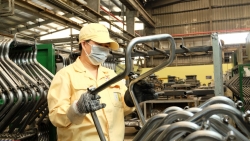 Chuyện công nhân - Kỳ 2: Tinh mơ hôm nay cho tới mờ sáng hôm sau