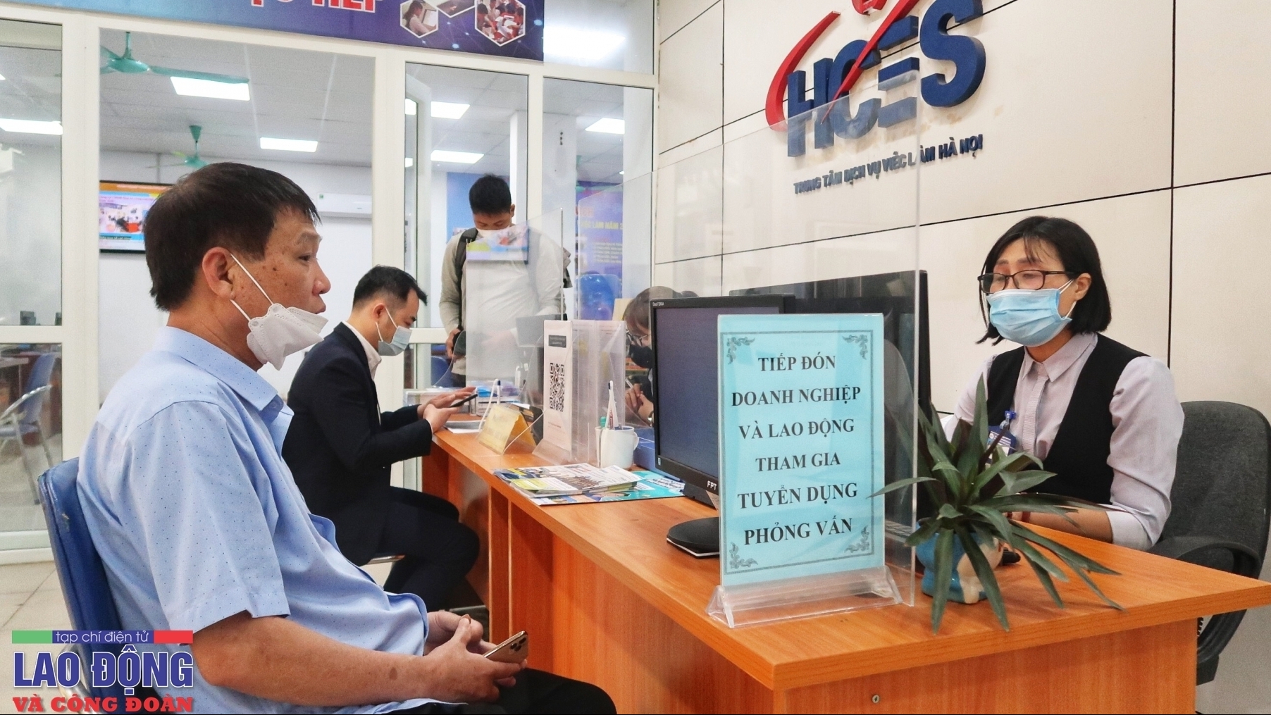 Công an cảnh báo chiêu lừa tiền "việc nhẹ lương cao" trên các sàn thương mại điện tử