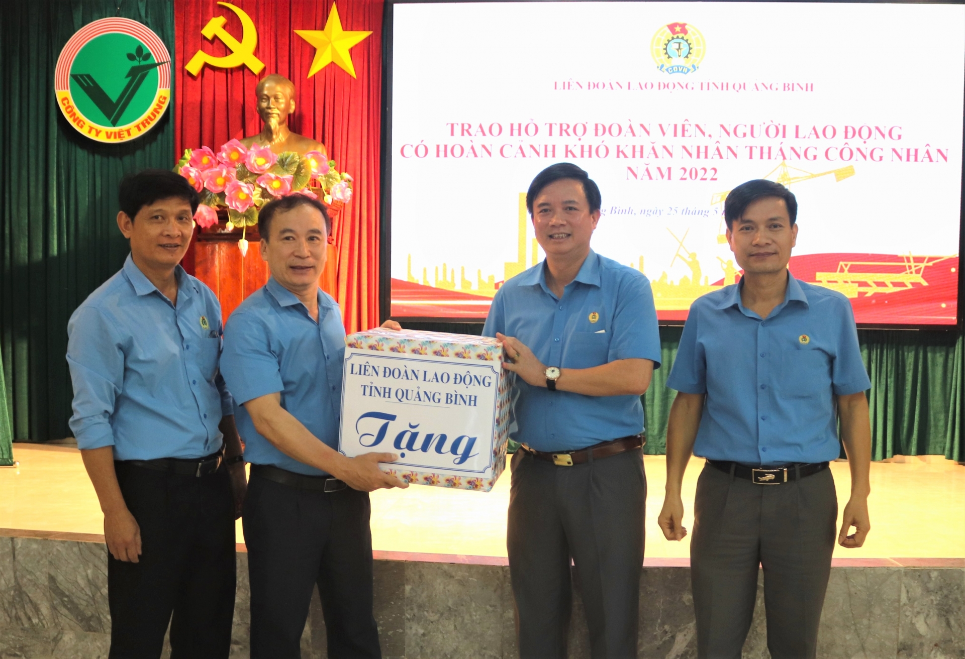 LĐLĐ Tỉnh Quảng Bình tổ chức các hoạt động hướng về đoàn viên, NLĐ LĐLĐ Tỉnh Quảng Bình tổ chức các hoạt động hướng về đoàn viên, NLĐ