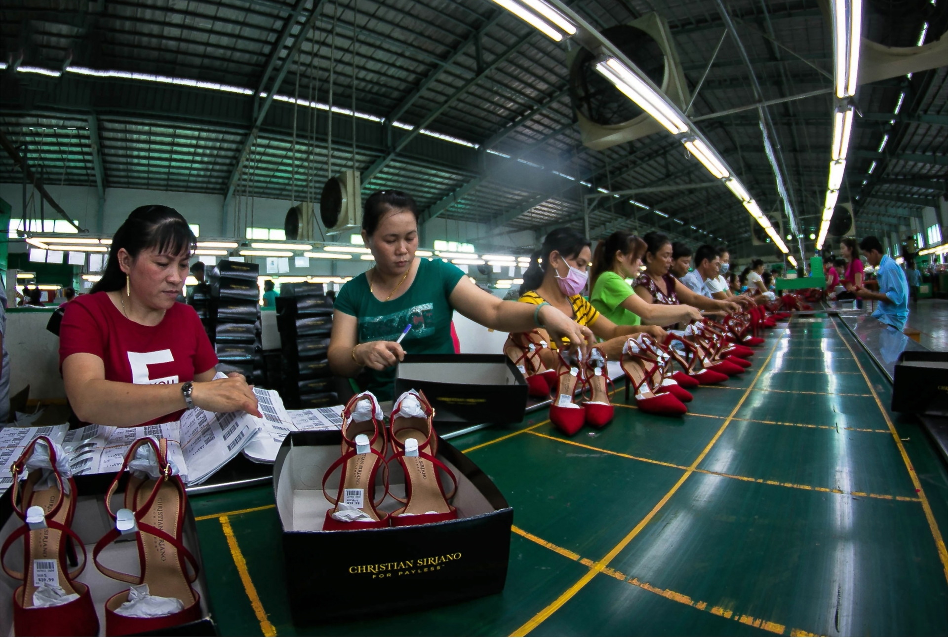 Đảm bảo sức khỏe và ATVSLĐ cho người lao động khi điều chỉnh thời giờ làm thêm