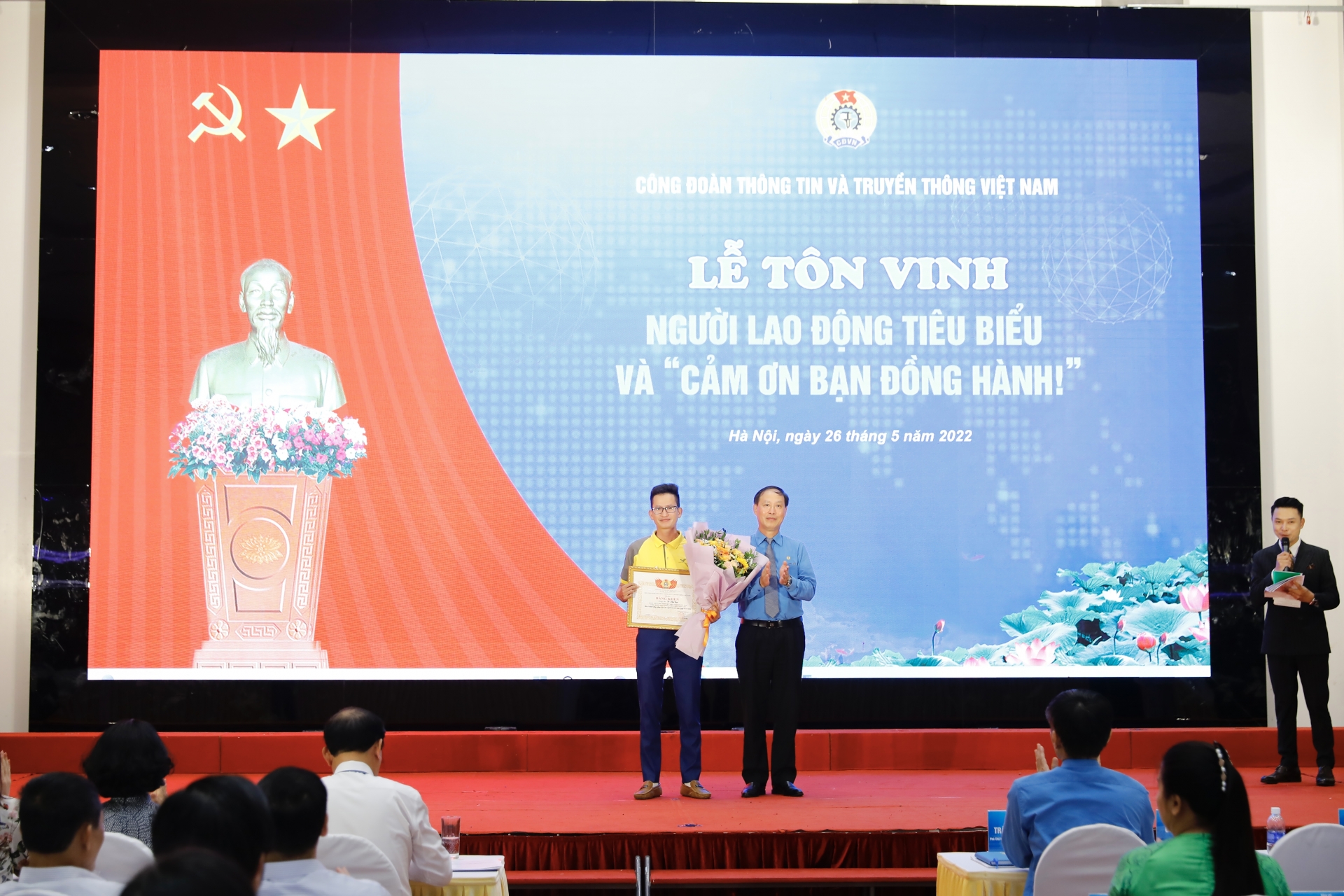 Công đoàn Thông tin và Truyền thông Việt Nam tôn vinh người lao động Công đoàn Thông tin và Truyền thông Việt Nam tôn vinh người lao động