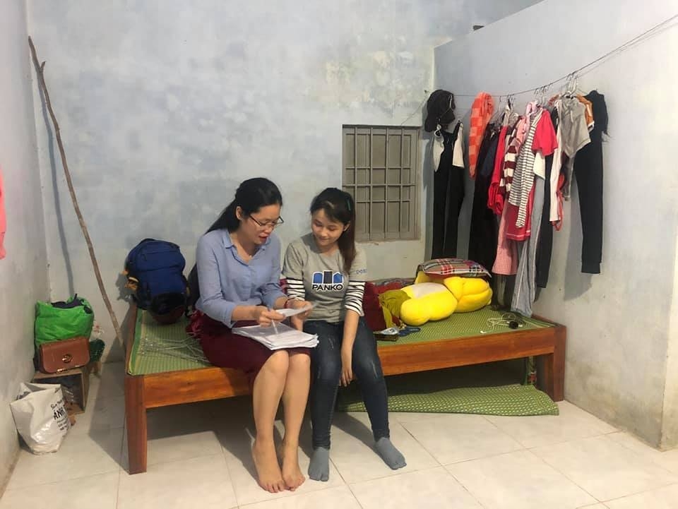 Tác hại của việc tăng ca đến sự phát triển của con công nhân Tác hại của việc tăng ca đến sự phát triển của con công nhân