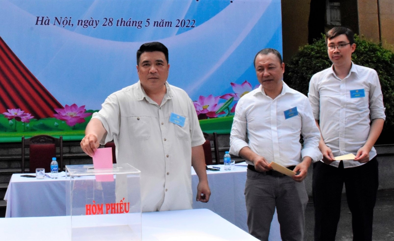 Thành lập Nghiệp đoàn Lái xe ô tô công nghệ Hà Nội Thành lập Nghiệp đoàn Lái xe ô tô công nghệ Hà Nội