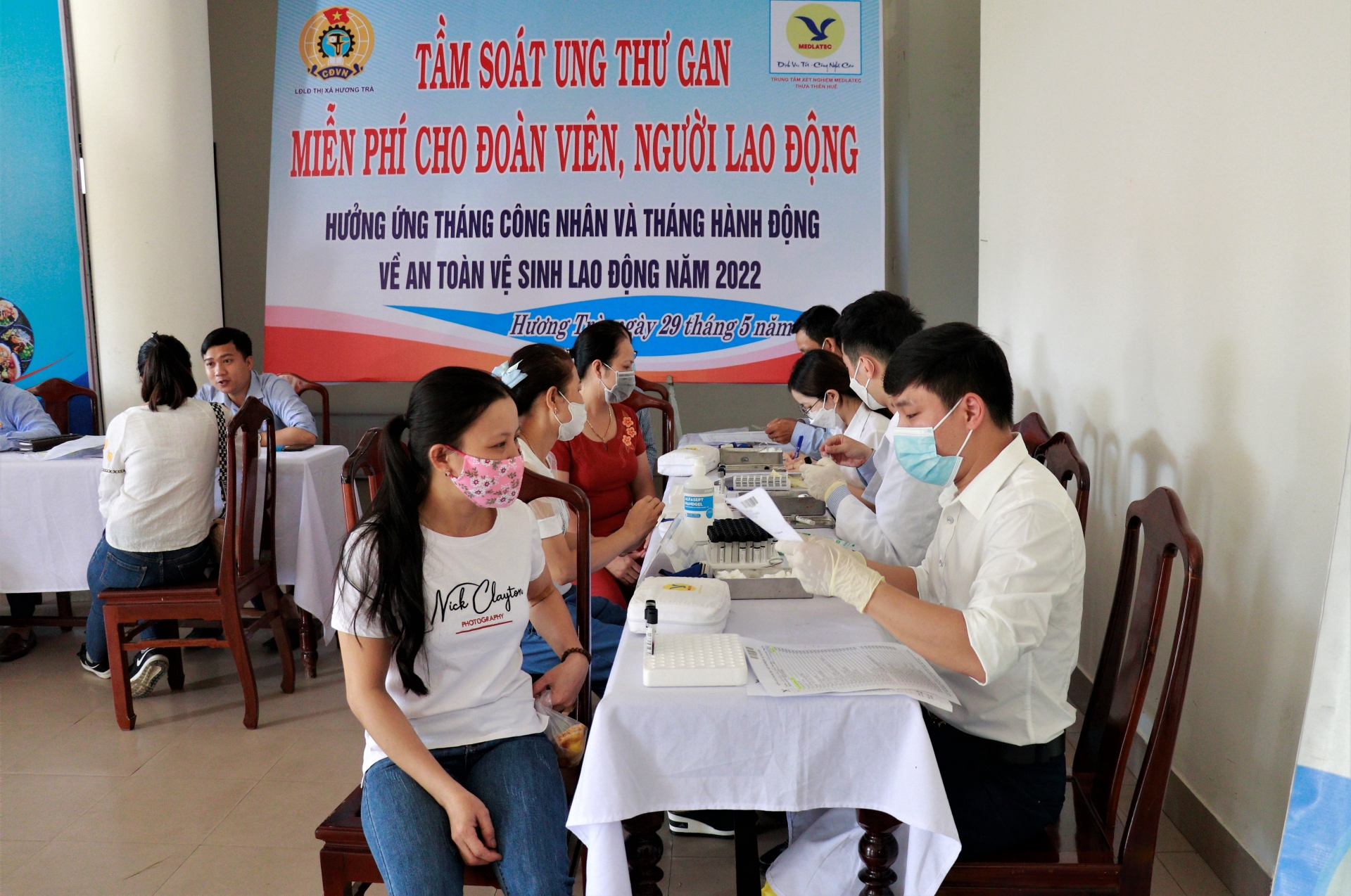 LĐLĐ Hương Trà: Tổ chức xét nghiệm tầm soát ung thư gan miễn phí cho đoàn viên, NLĐ