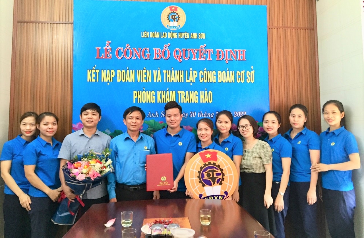 Anh Sơn: Thành lập Công đoàn cơ sở LĐLĐ Huyện Anh Sơn (Nghệ An): Thành lập Công đoàn Công ty TNHH Y dược Trang Hào