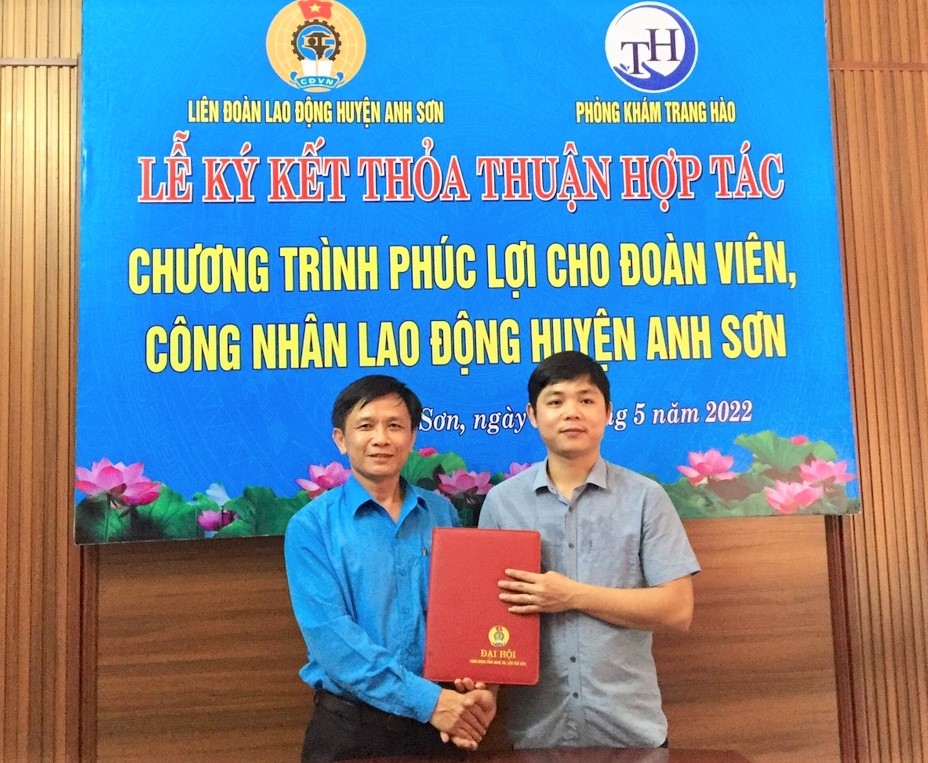Anh Sơn: Thành lập Công đoàn cơ sở LĐLĐ Huyện Anh Sơn (Nghệ An): Thành lập Công đoàn Công ty TNHH Y dược Trang Hào