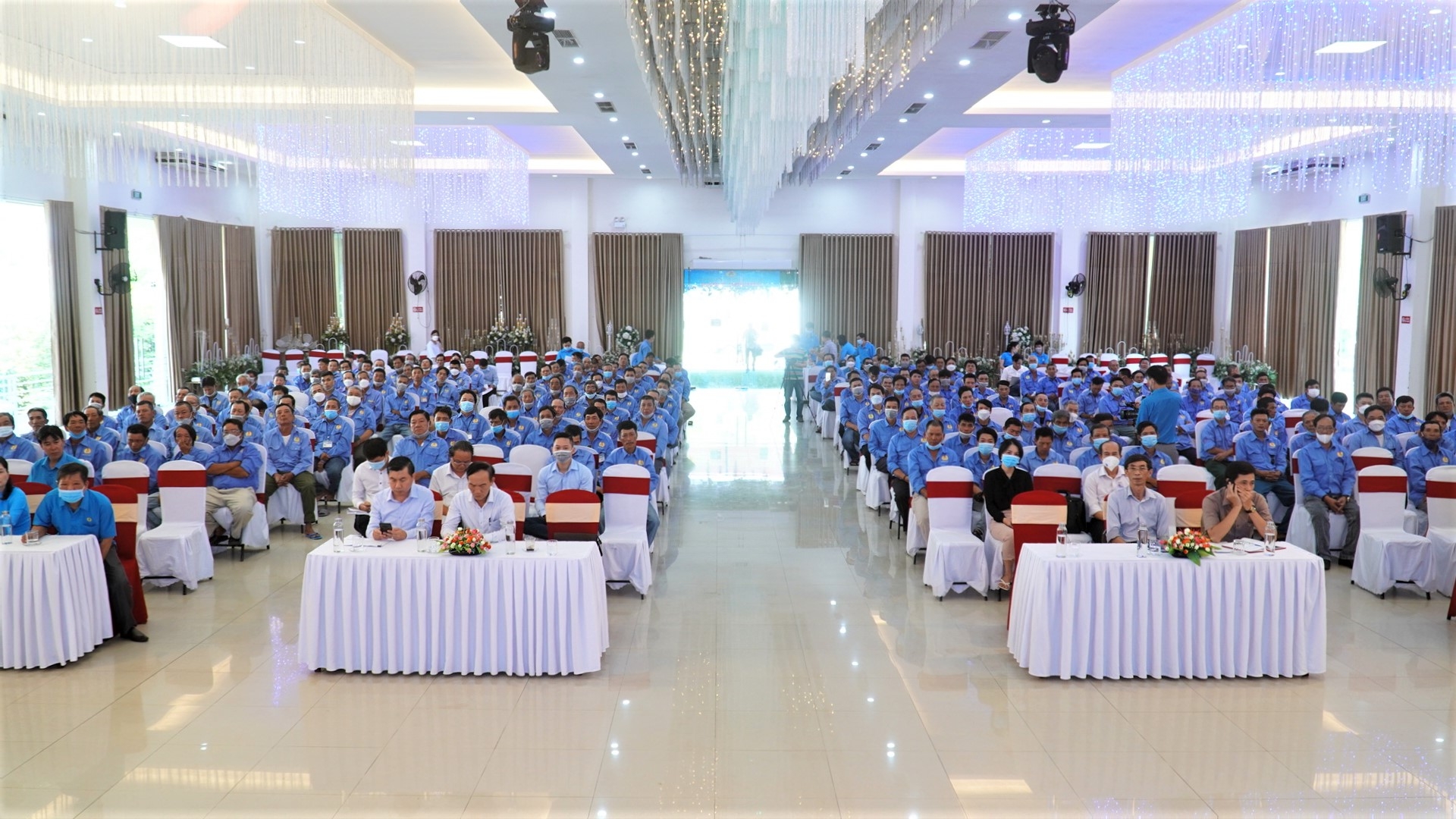 Lãnh đạo Thừa Thiên Huế gặp mặt đoàn viên Nghiệp đoàn Xích lô du lịch Huế