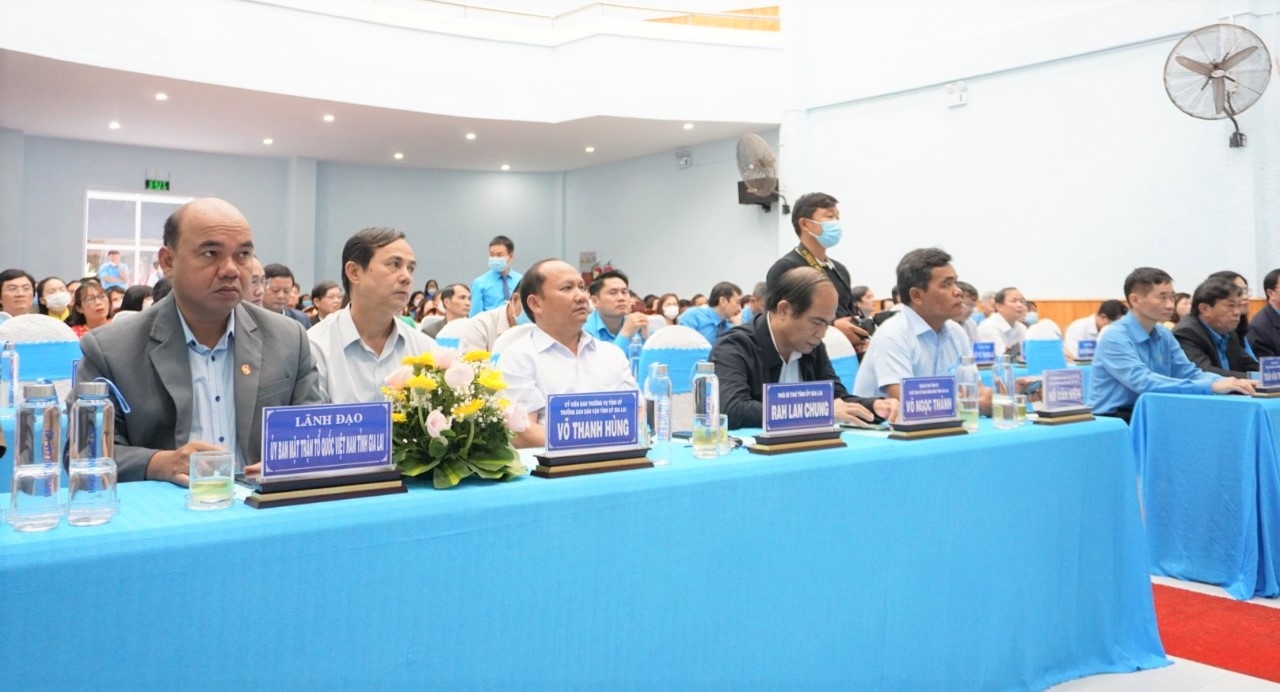 LĐLĐ tỉnh Gia Lai tổ chức Lễ tuyên dương 120 CNVCLĐ giỏi: Trang trọng và ý nghĩa