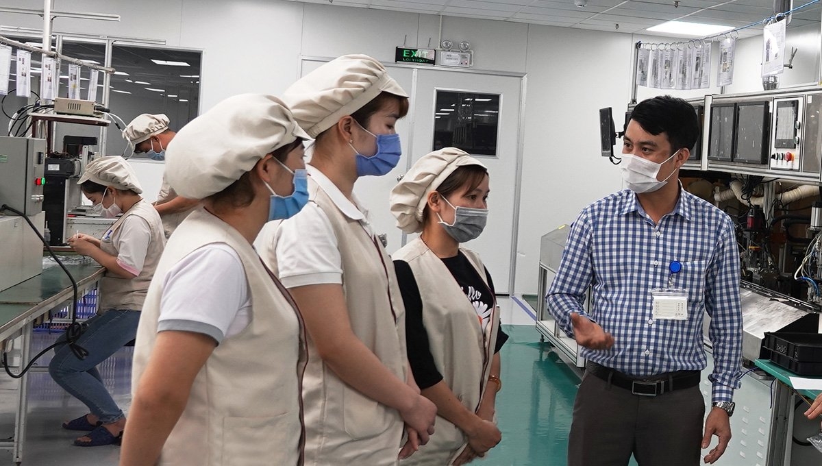 Những bước tiến quan trọng về quyền được bảo đảm an toàn, vệ sinh lao động Những bước tiến quan trọng về quyền được bảo đảm an toàn, vệ sinh lao động