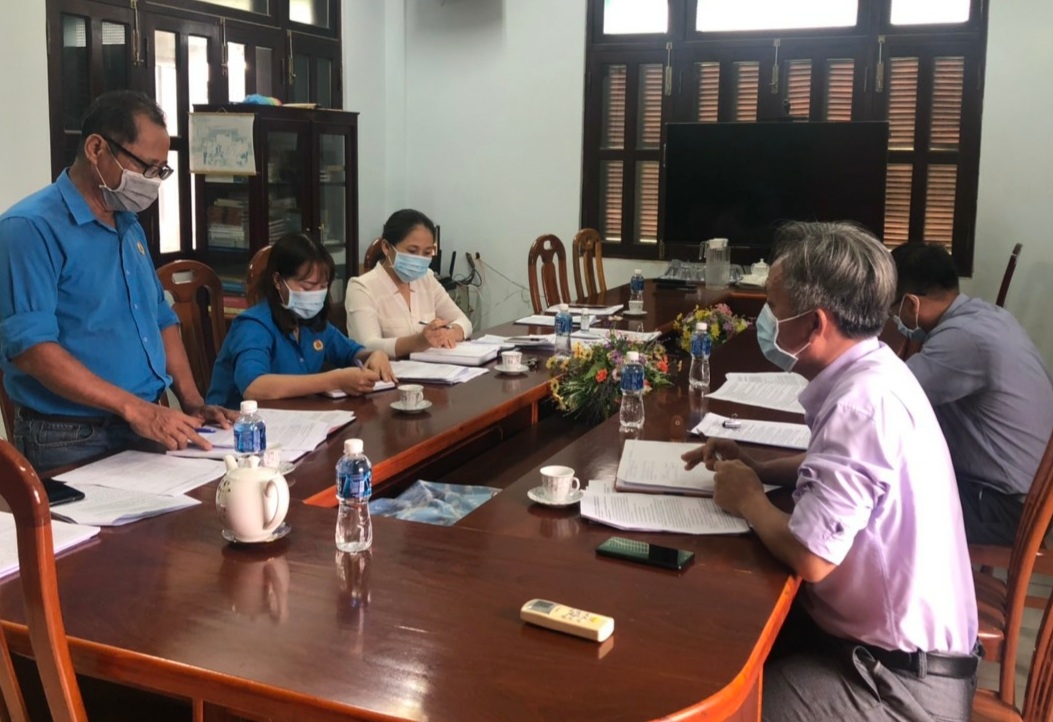 Quyền lợi bảo hiểm cho người lao động: Một số kiến nghị từ thực trạng báo động