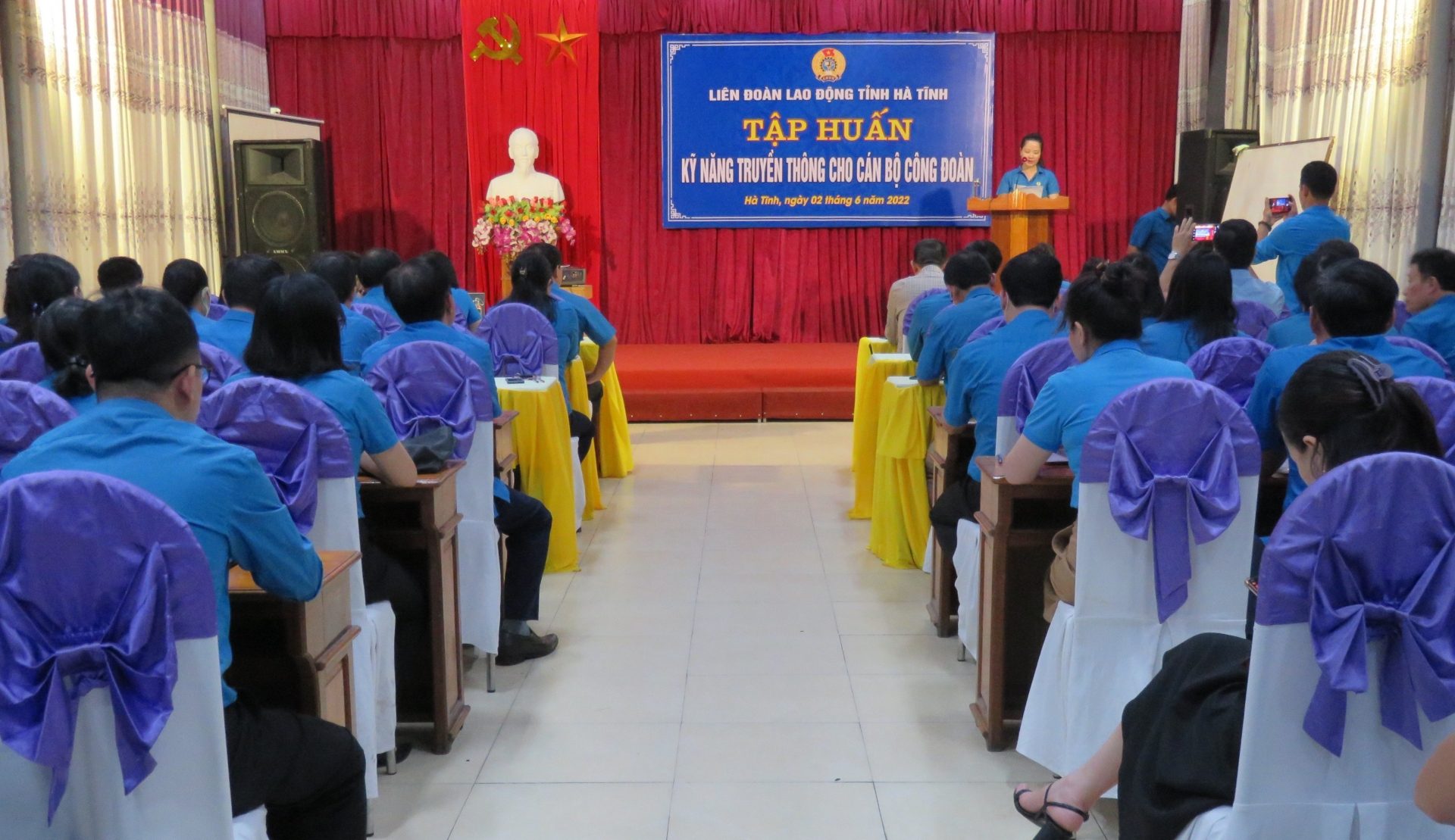 Công đoàn Hà Tĩnh đổi mới mạnh mẽ công tác truyền thông Công đoàn Hà Tĩnh đổi mới mạnh mẽ công tác truyền thông