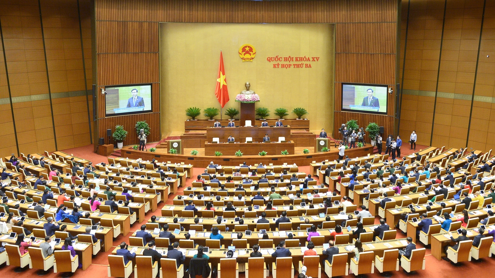 Kỳ họp Quốc hội với nhiều quyết sách đảm bảo quyền lợi, vị thế của người lao động