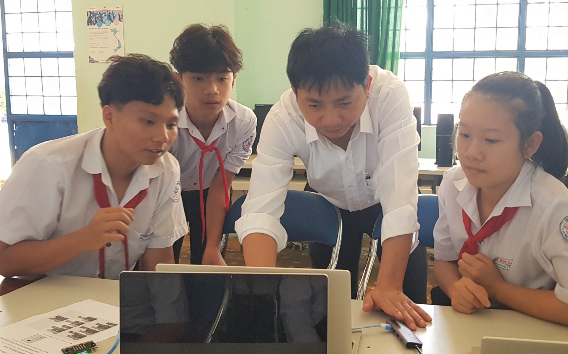 “Vua sáng kiến” của giáo dục STEM ở Lâm Đồng “Vua sáng kiến” của giáo dục STEM ở Lâm Đồng