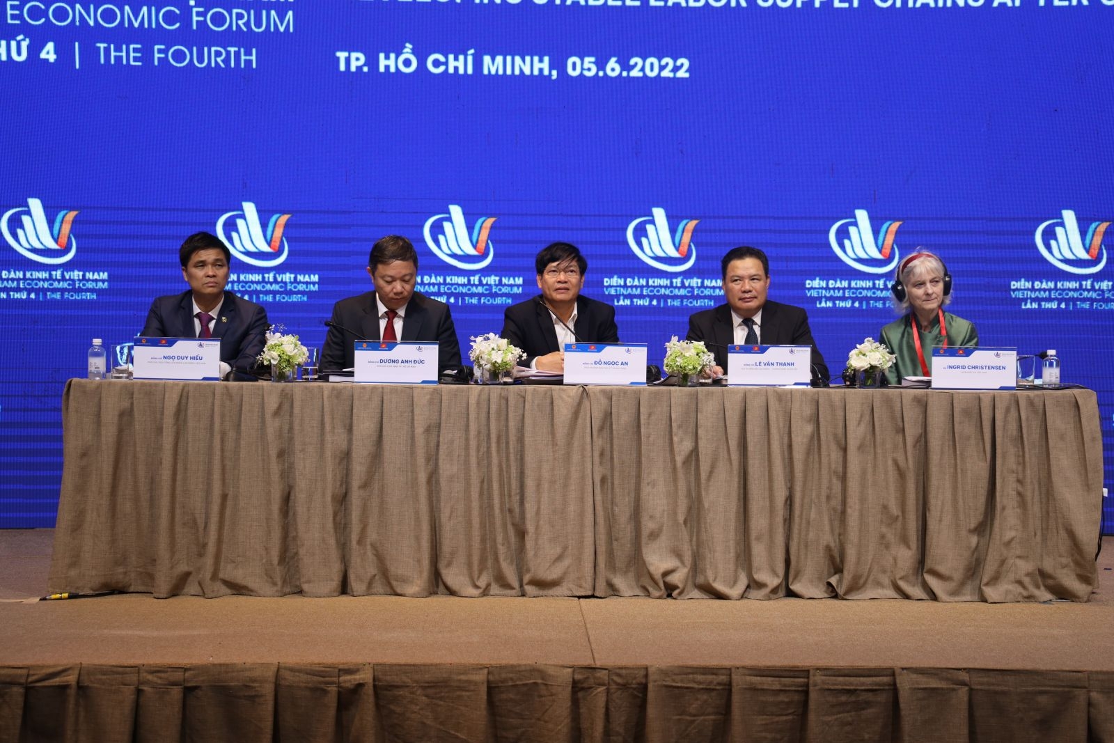 Tìm giải pháp phát triển chuỗi cung ứng lao động ổn định sau đại dịch Covid-19