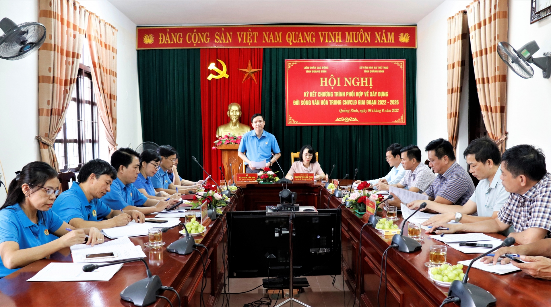 LĐLĐ tỉnh Quảng Bình và Sở VH&TT tỉnh ký kết chương trình phối hợp LĐLĐ tỉnh Quảng Bình và Sở VH&TT tỉnh ký kết chương trình phối hợp