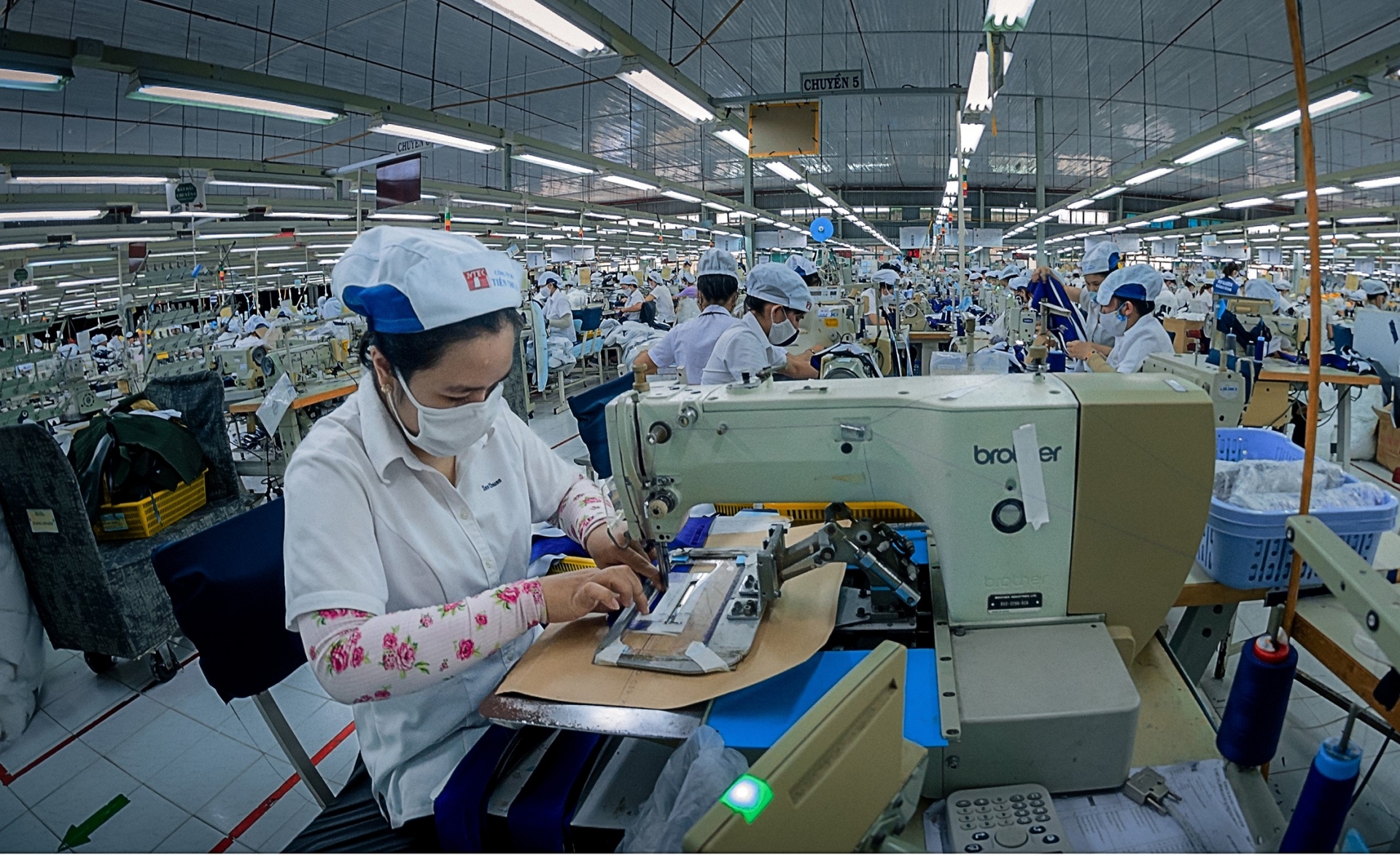 Hơn 45.000 tỷ đồng hỗ trợ các đối tượng bị ảnh hưởng bởi dịch Covid-19 Hơn 45.000 tỷ đồng hỗ trợ các đối tượng bị ảnh hưởng bởi dịch Covid-19