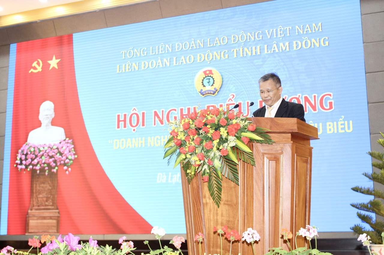 Lâm Đồng: Doanh nghiệp nỗ lực - Công đoàn thấu hiểu - Người lao động chia sẻ Lâm Đồng: Doanh nghiệp nỗ lực - công đoàn thấu hiểu - người lao động chia sẻ