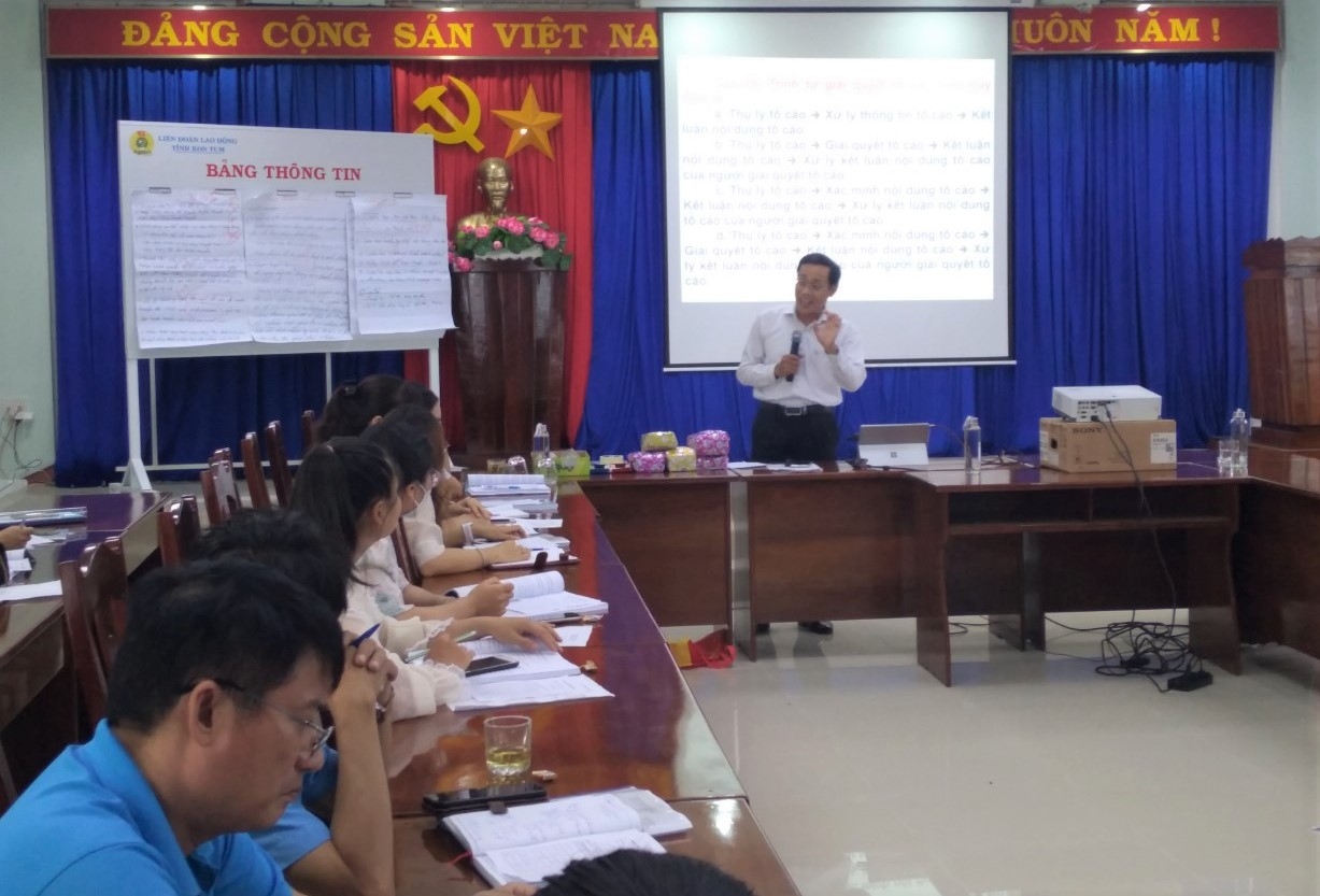 Liên đoàn Lao động tỉnh Kon Tum tập huấn nghiệp vụ công đoàn năm 2022