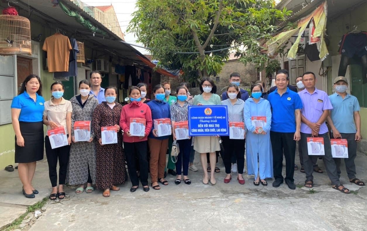 Công đoàn ngành Y tế Nghệ An: Phát triển được 120 đoàn viên trong Tháng Công nhân Chuỗi hoạt động chăm lo đoàn viên, người lao động của Công đoàn Y tế Nghệ An