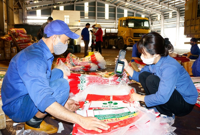 Giải quyết bài toán bảo vệ môi trường bằng sáng kiến, sáng tạo