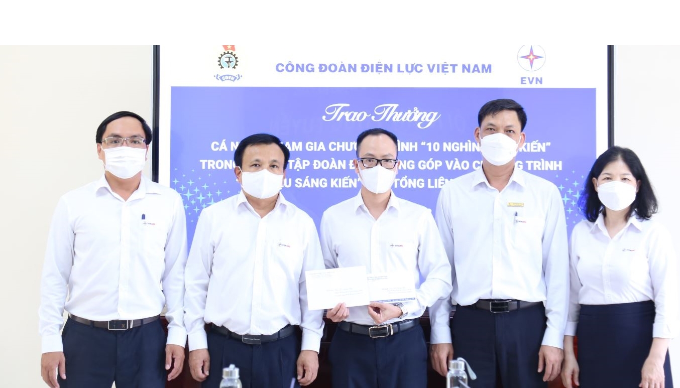 Cây sáng kiến của Điện lực Đà Nẵng Cây sáng kiến của Điện lực Đà Nẵng