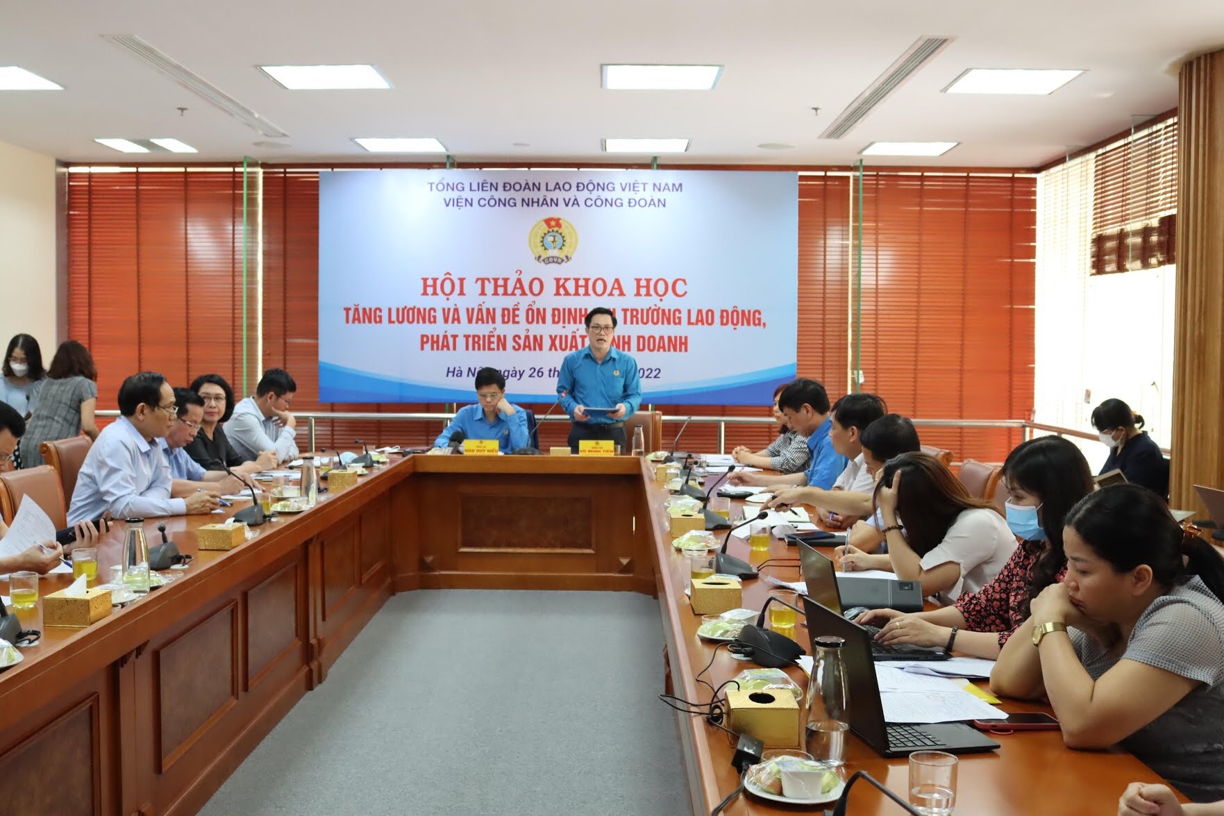 Mức lương tối thiểu: Đề xuất 5 hướng thiết kế, quản lý Mức lương tối thiểu: Đề xuất 5 hướng thiết kế, quản lý