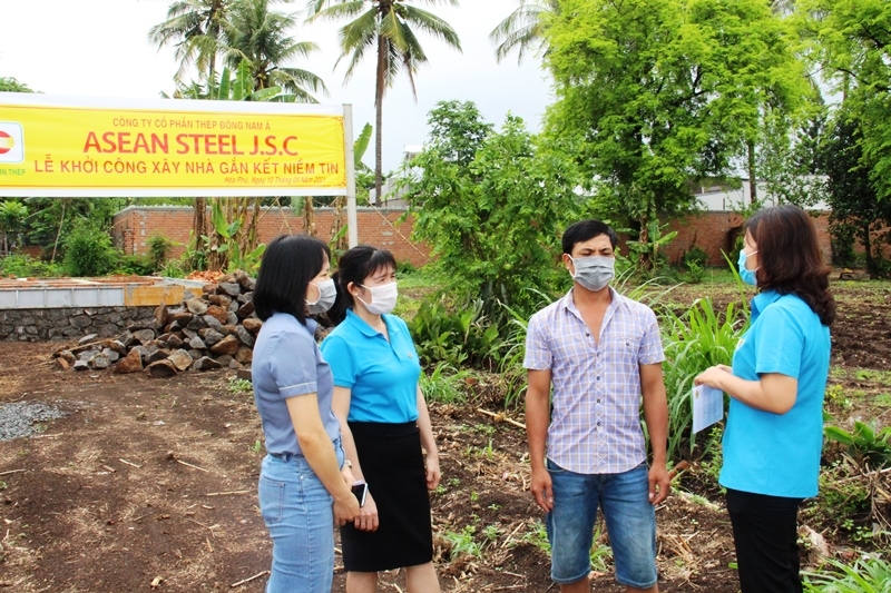 Vận dụng quan điểm của chủ nghĩa Mác - Lênin về hoạt động công đoàn