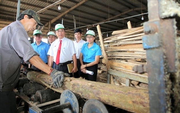 Xây dựng bộ tài liệu từ kết quả nghiên cứu khoa học Xây dựng bộ tài liệu từ kết quả nghiên cứu khoa học