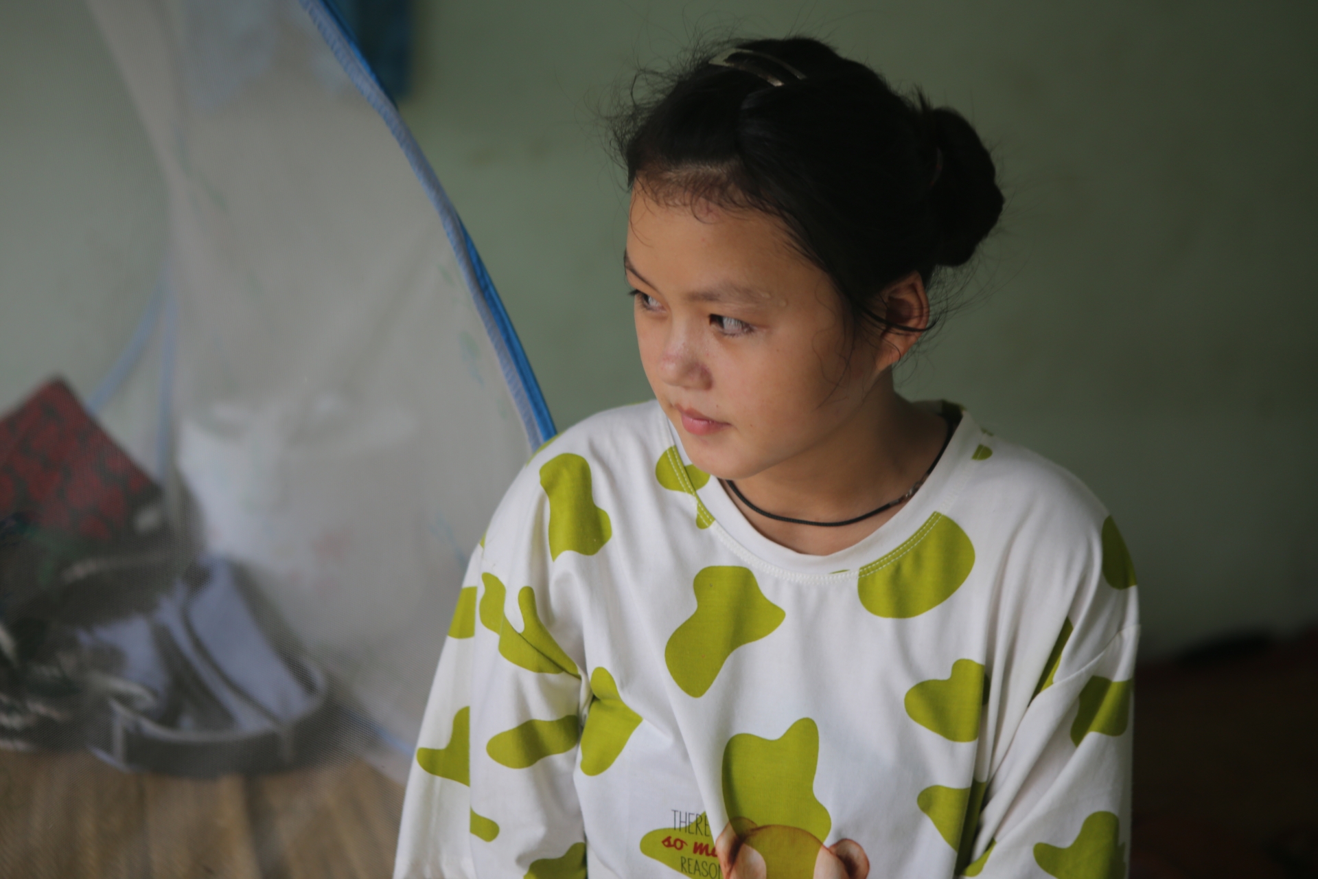 Cả tháng nay cháu chỉ ăn 1 bữa/ngày, mẹ cháu phải ăn Mèn mén Cả tháng nay cháu chỉ ăn 1 bữa/ngày, mẹ cháu phải ăn Mèn mén