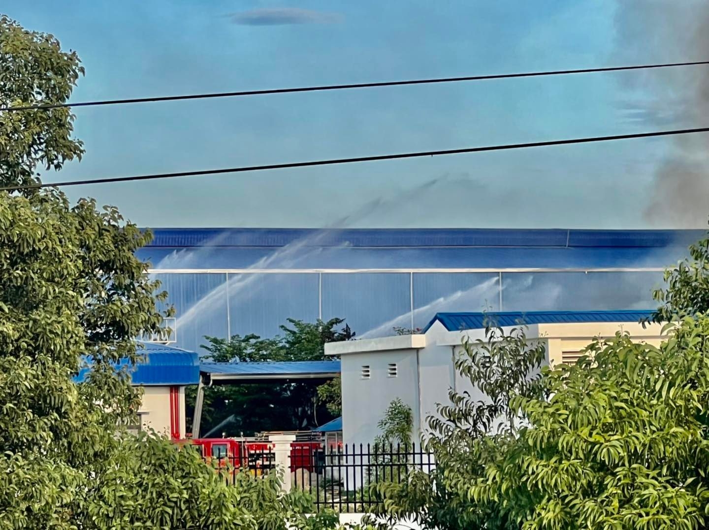 Vụ cháy ở Huế được khống chế, bố trí hơn 2.500 lao động làm việc tạm thời