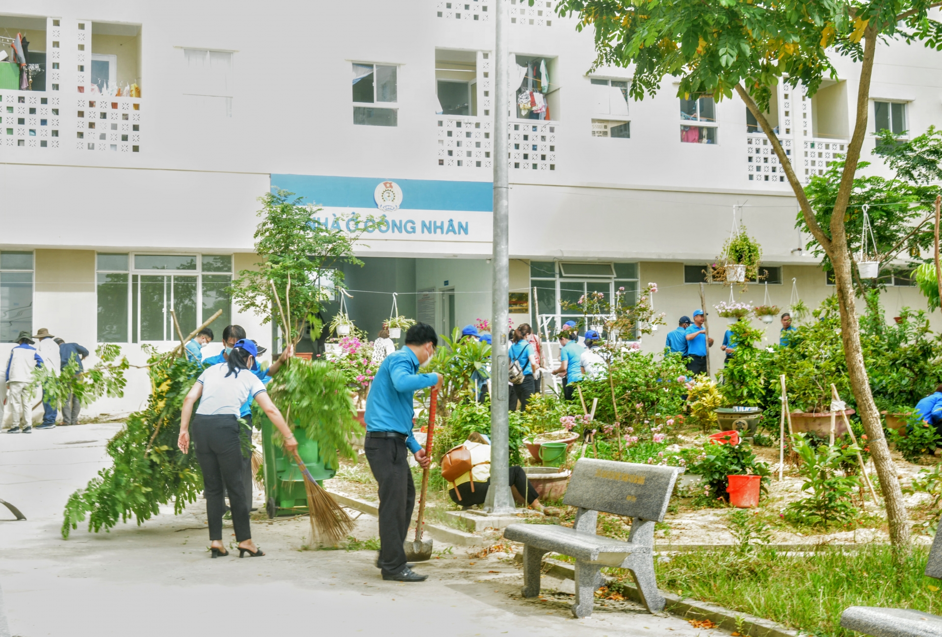 LĐLĐ Đà Nẵng hưởng ứng Tháng hành động vì môi trường, Tuần lễ biển và hải đảo Việt Nam LĐLĐ Đà Nẵng hưởng ứng Tháng hành động vì môi trường, Tuần lễ biển và hải đảo Việt Nam