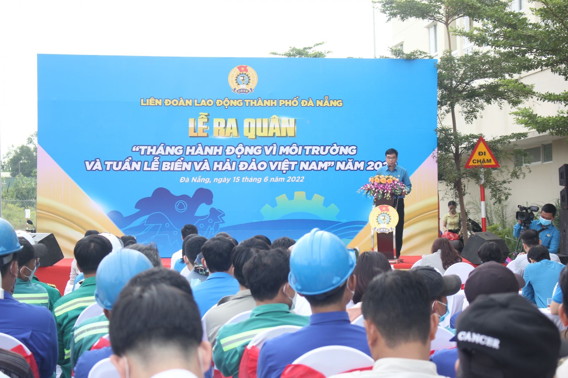 LĐLĐ Đà Nẵng hưởng ứng Tháng hành động vì môi trường, Tuần lễ biển và hải đảo Việt Nam LĐLĐ Đà Nẵng hưởng ứng Tháng hành động vì môi trường, Tuần lễ biển và hải đảo Việt Nam