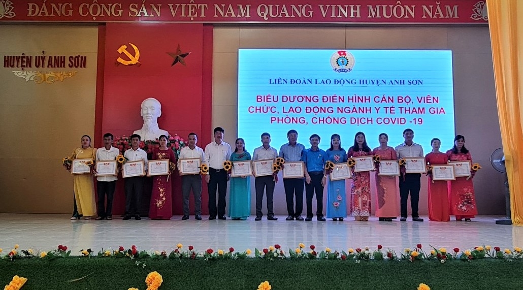 Công đoàn huyện Anh Sơn: Tích cực tổ chức nhiều hoạt động trong Tháng Công nhân