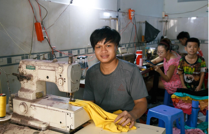 Món quà bất ngờ từ Wake-up 247 khiến chàng trai Sài Gòn ngỡ ngàng Món quà bất ngờ từ Wake-up 247 khiến chàng trai Sài Gòn ngỡ ngàng