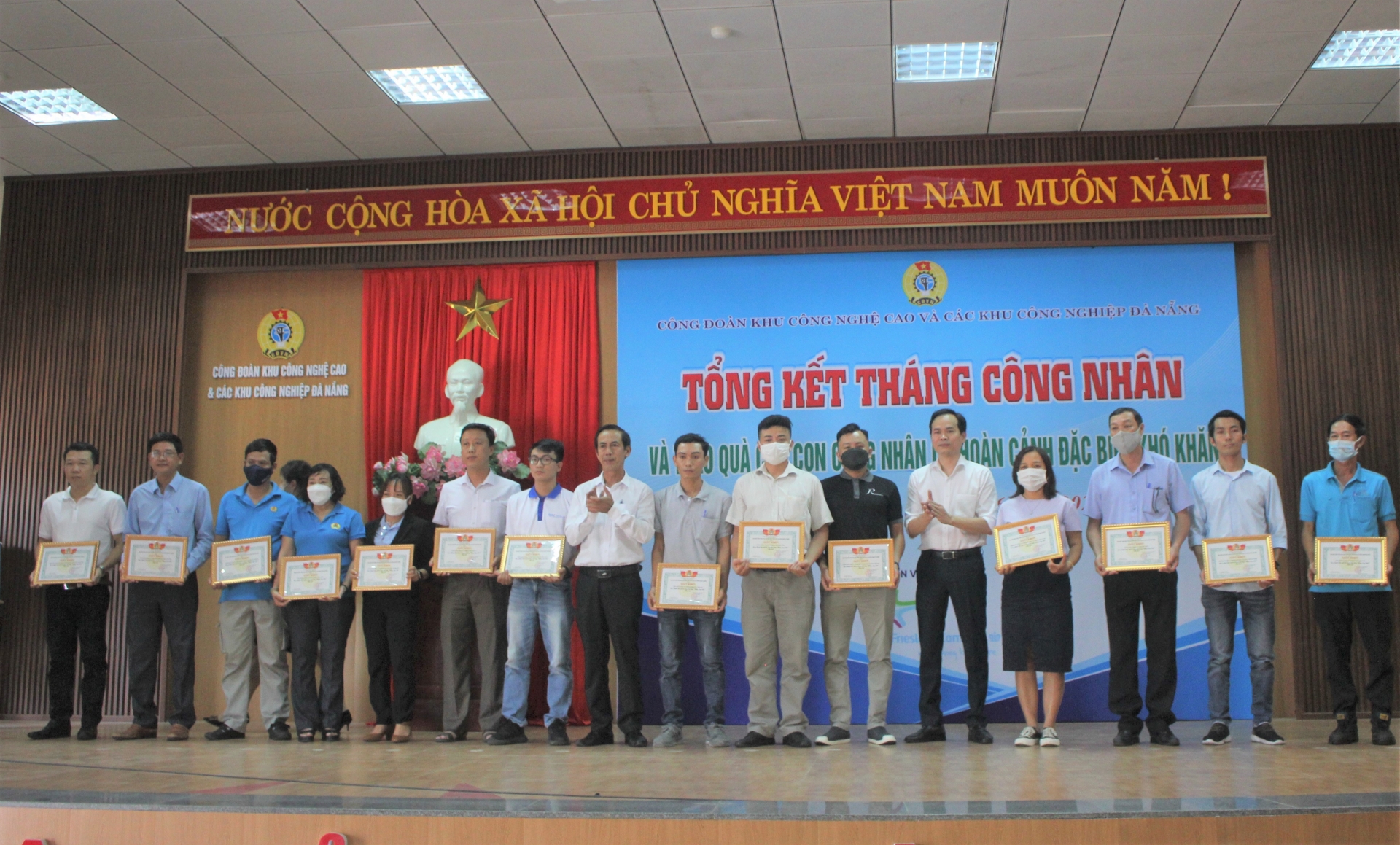 Công đoàn KCNC&CKCN Đà Nẵng chăm lo tốt cho đoàn viên, NLĐ trong Tháng Công nhân