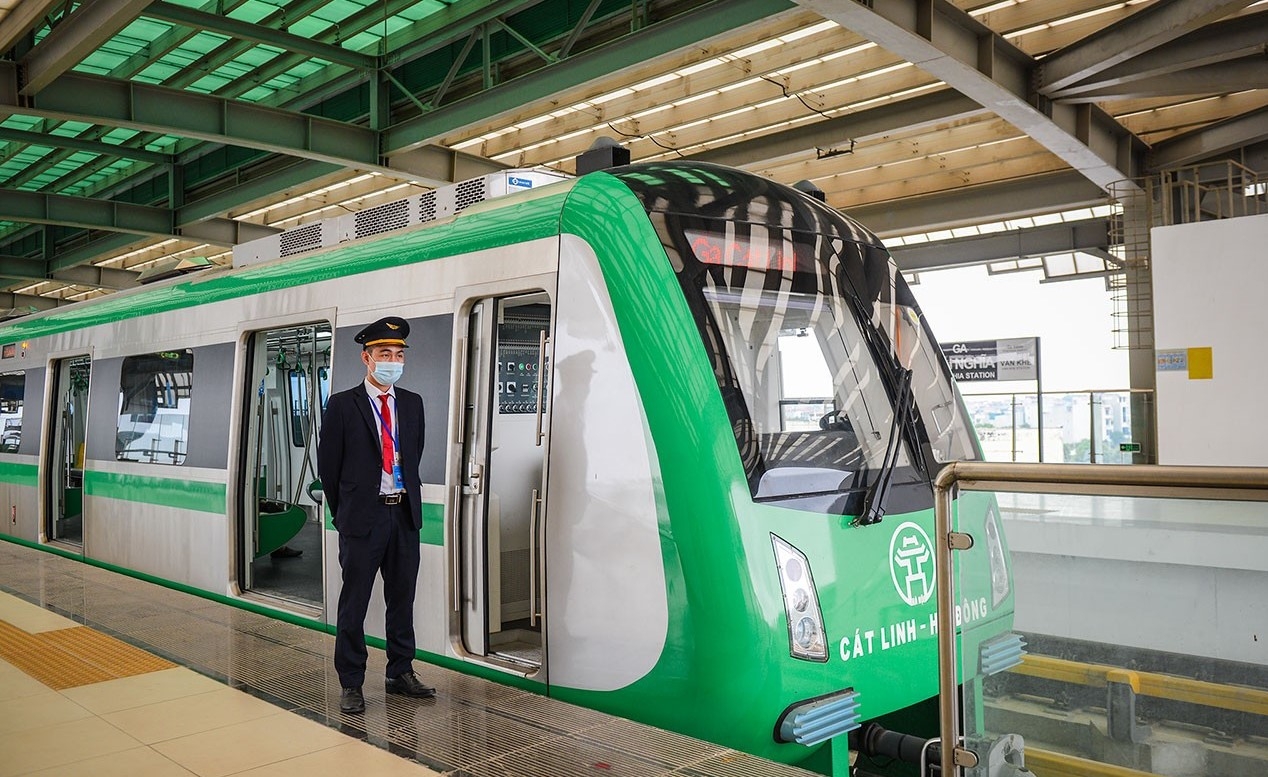 Đường sắt Cát Linh - Hà Đông sẽ còn lỗ dài… Đường sắt Cát Linh - Hà Đông sẽ còn lỗ dài…