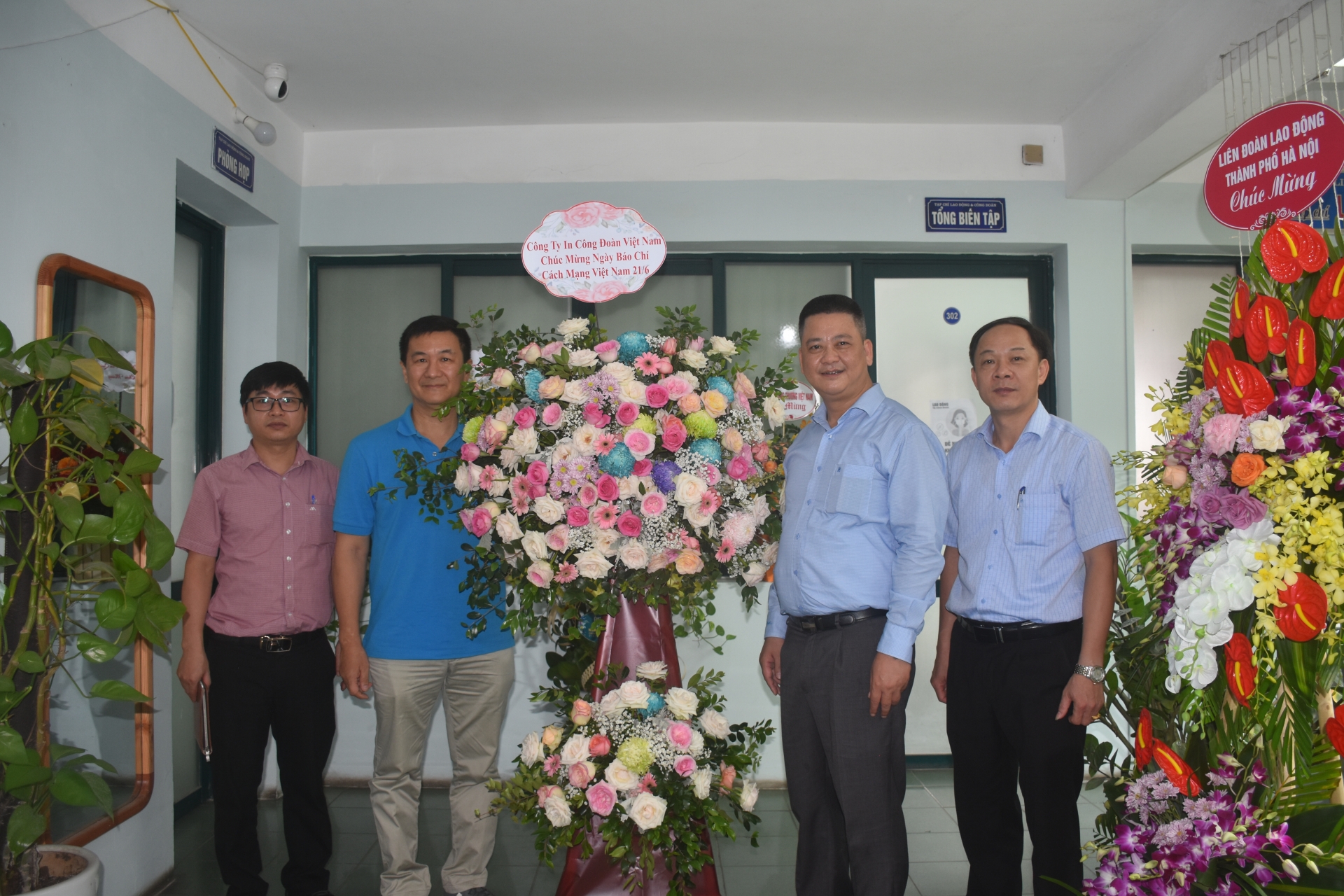 Tạp chí Lao động và Công đoàn cảm ơn những lời chúc mừng nhân dịp 21/6!