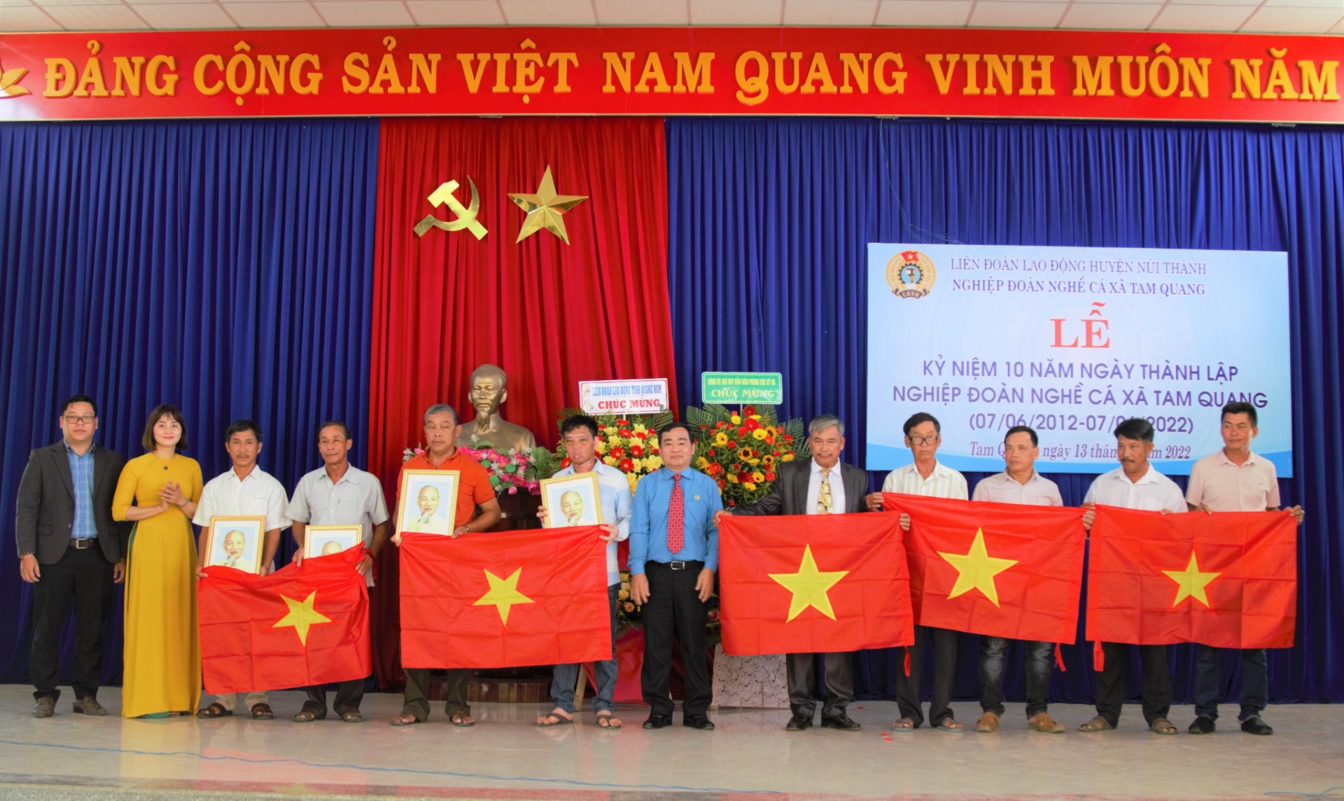 Nghiệp đoàn Nghề cá xã Tam Quang: Điểm tựa vững chắc cho những chuyến vươn khơi an toàn