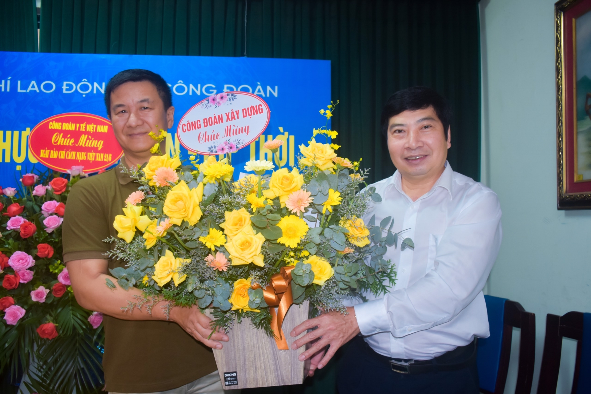 Tổng LĐLĐ Việt Nam vui mừng trước sự nỗ lực, phấn đấu của Tạp chí Lao động và Công đoàn