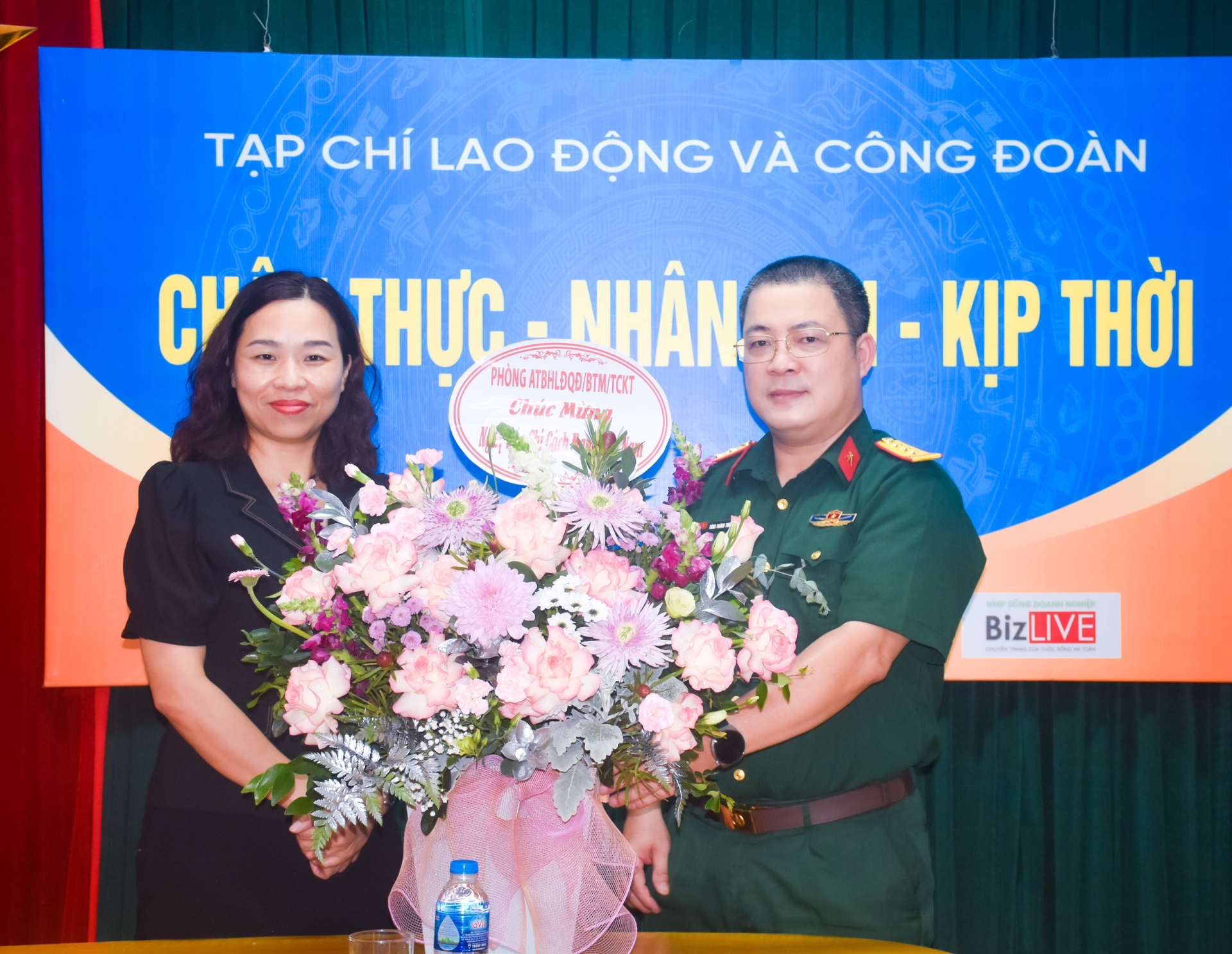 Tổng LĐLĐ Việt Nam vui mừng trước sự nỗ lực, phấn đấu của Tạp chí Lao động và Công đoàn