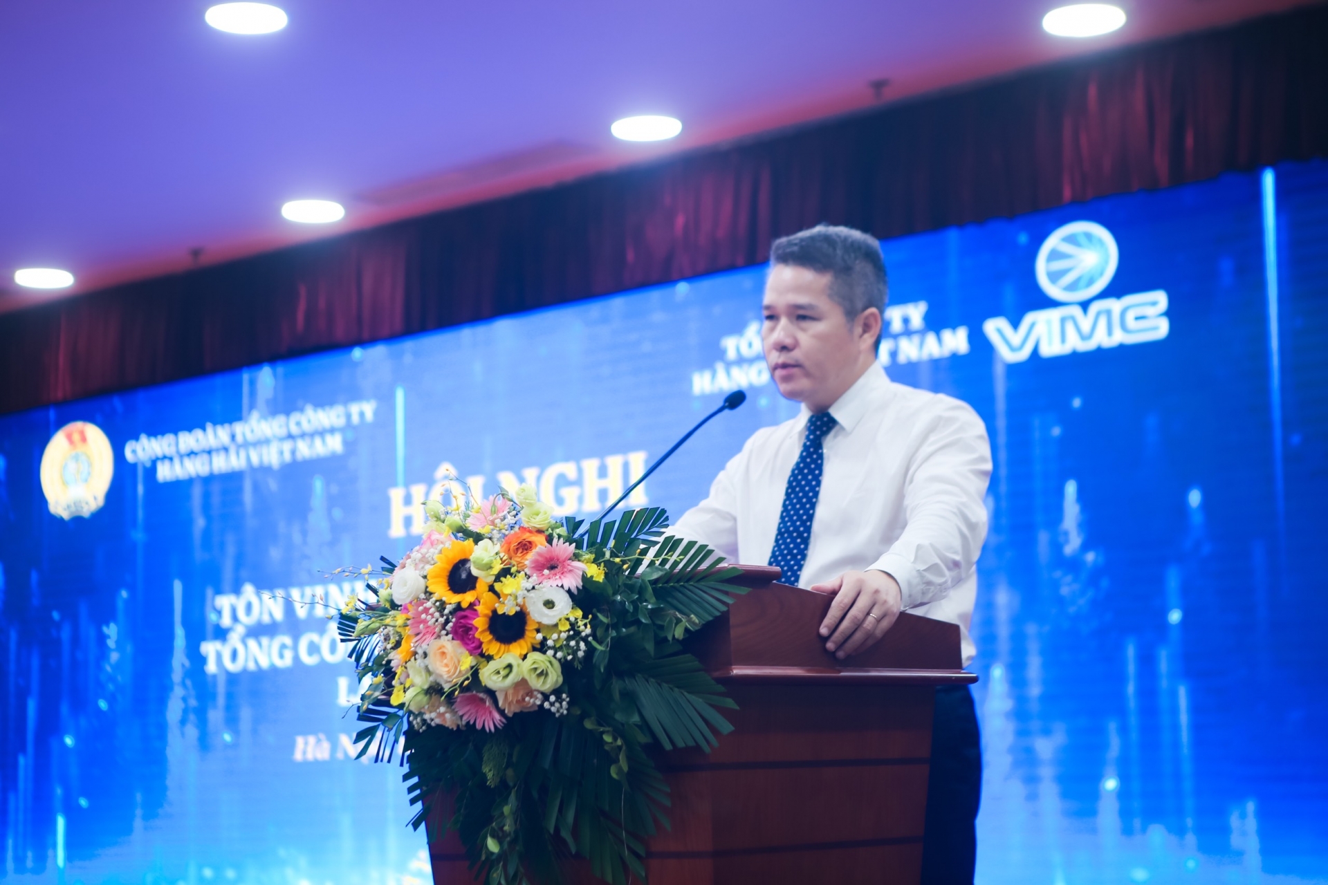 Doanh nghiệp sẽ coi thuyền viên là khách hàng trung tâm