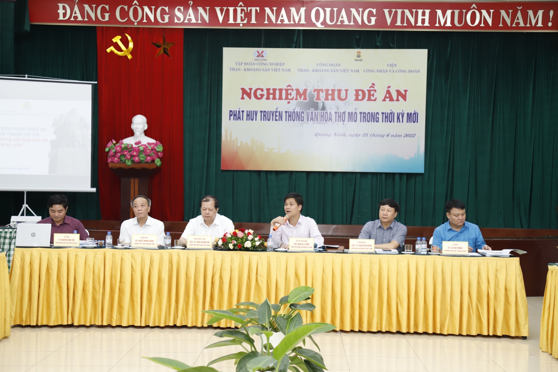 Nghiệm thu Đề án “Phát huy truyền thống văn hoá thợ mỏ trong thời kì mới”