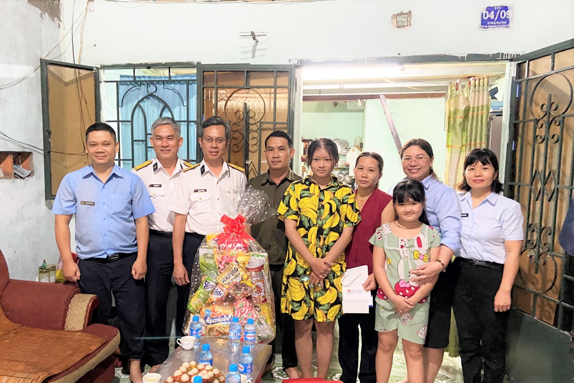 Chăm lo cho thân nhân người lao động: Văn hóa nghĩa tình, trách nhiệm cộng đồng ở Tân Cảng Sài Gòn, Chăm lo cho thân nhân người lao động: Văn hóa nghĩa tình, trách nhiệm cộng đồng ở Tân Cảng Sài Gòn,