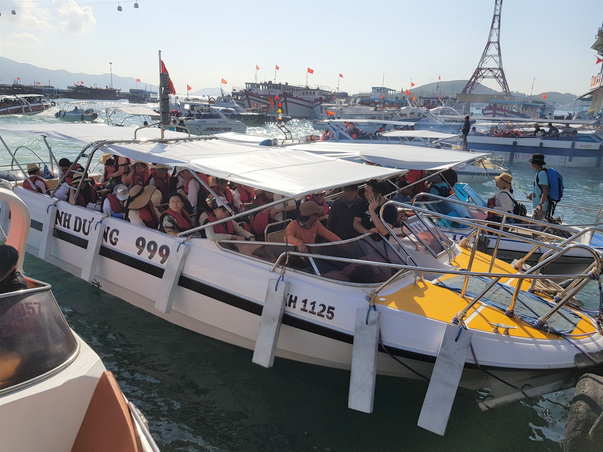 Du lịch vừa phục hồi, hướng dẫn viên lặn biển ở Khánh Hòa đối diện nguy cơ thất nghiệp