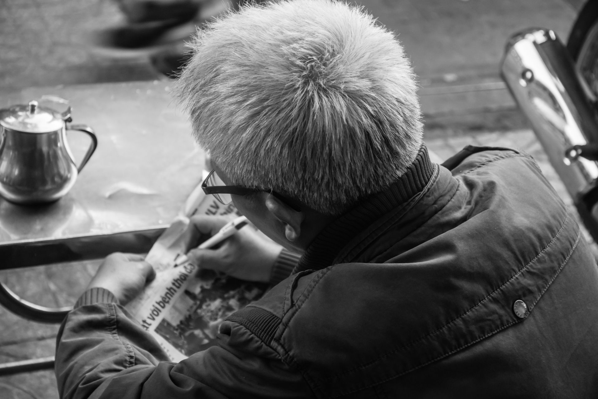 Đi xe đạp và viết báo