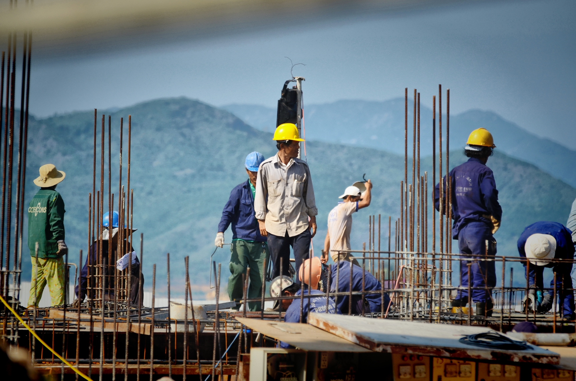 Vượt qua cú sốc Vượt qua cú sốc