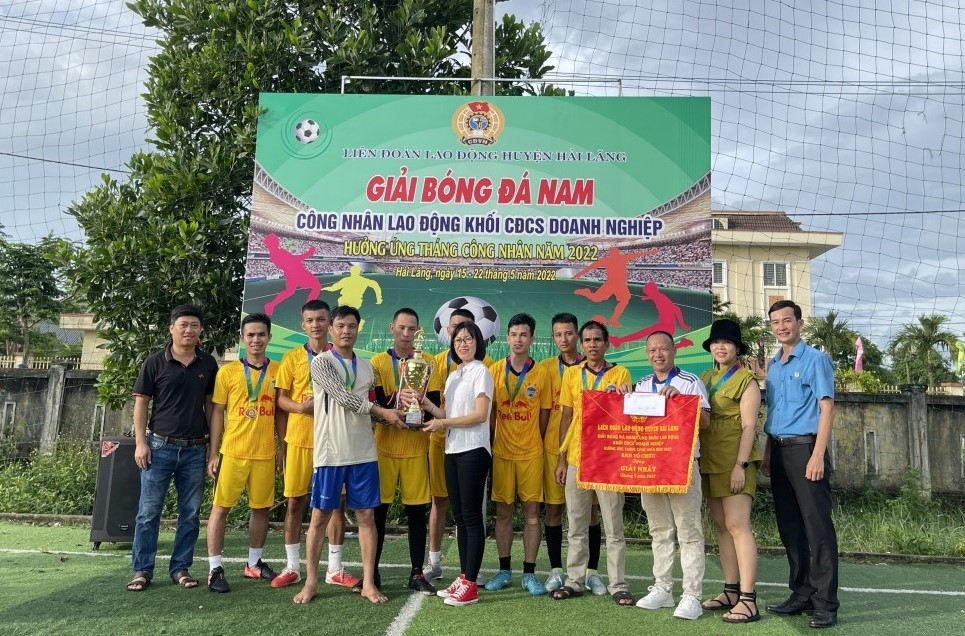 Những hoạt động ấn tượng hướng về đoàn viên, người lao động trong Tháng Công nhân Những hoạt động ấn tượng hướng về đoàn viên, người lao động trong Tháng Công nhân